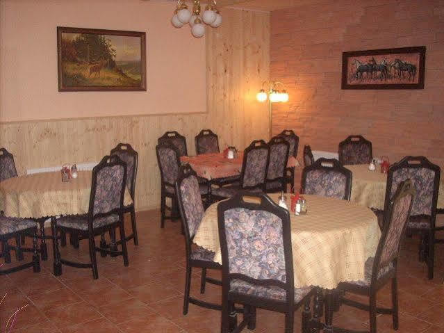 Penzion Radosov Ubytovani V Soukromi Kyselka  Zewnętrze zdjęcie